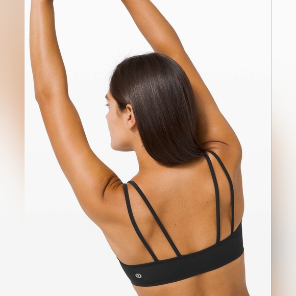 Lululemon Like a Cloud Bra *Light Support, B/C Cup in Black - Picture 3 of 7
